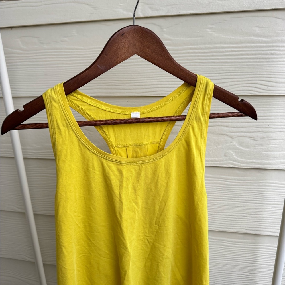 Lulu lemon Tank - Picture 2 of 8